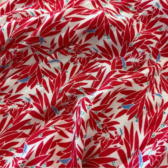 Lulus Red and White Flowy Floral Romper (XS) - Picture 7 of 8